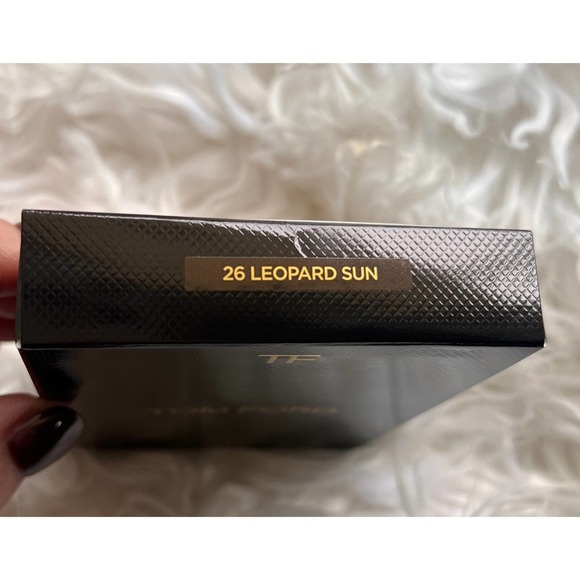 Tom Ford Quad Eyeshadow Palette 26 Leopard Sun - Picture 9 of 9
